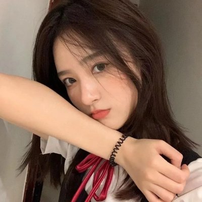 帝后互殴，但全宫都在磕CP